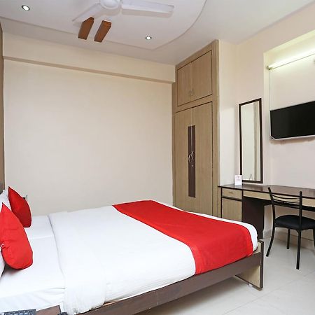 Fabhotel Karishma Homes Begumpet Hyderabad Exterior foto